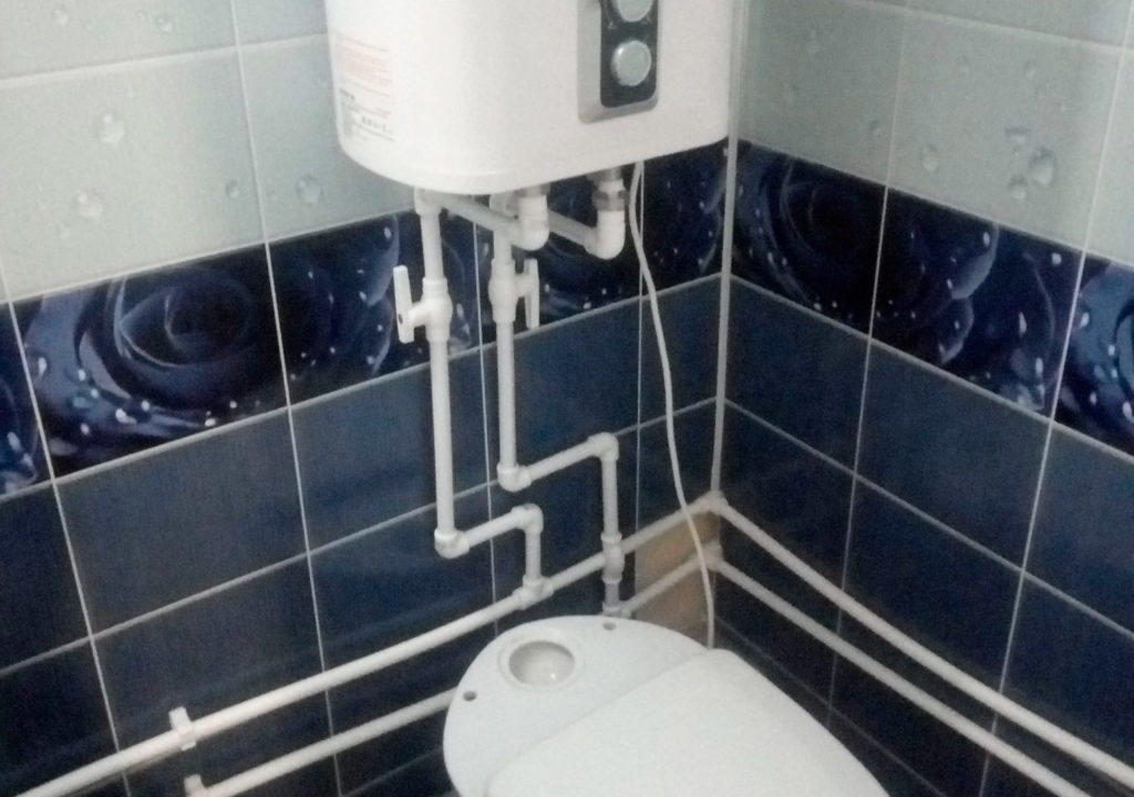 МОНТАЖ ВОДОНАГРЕВАТЕЛЯ В ВАННОЙ